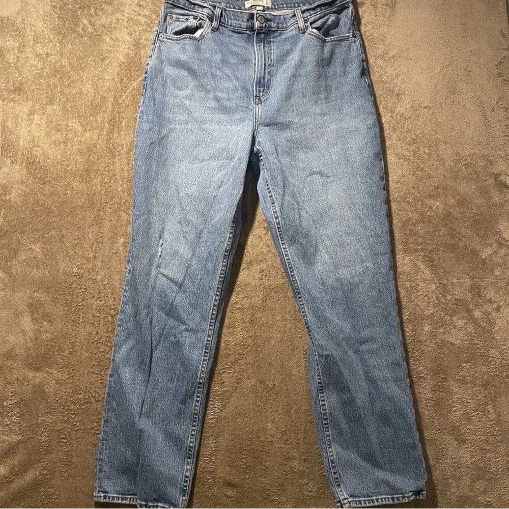 Abercrombie & Fitch Curve Love Jeans 90's Straight Ultra High Rise 33/16r